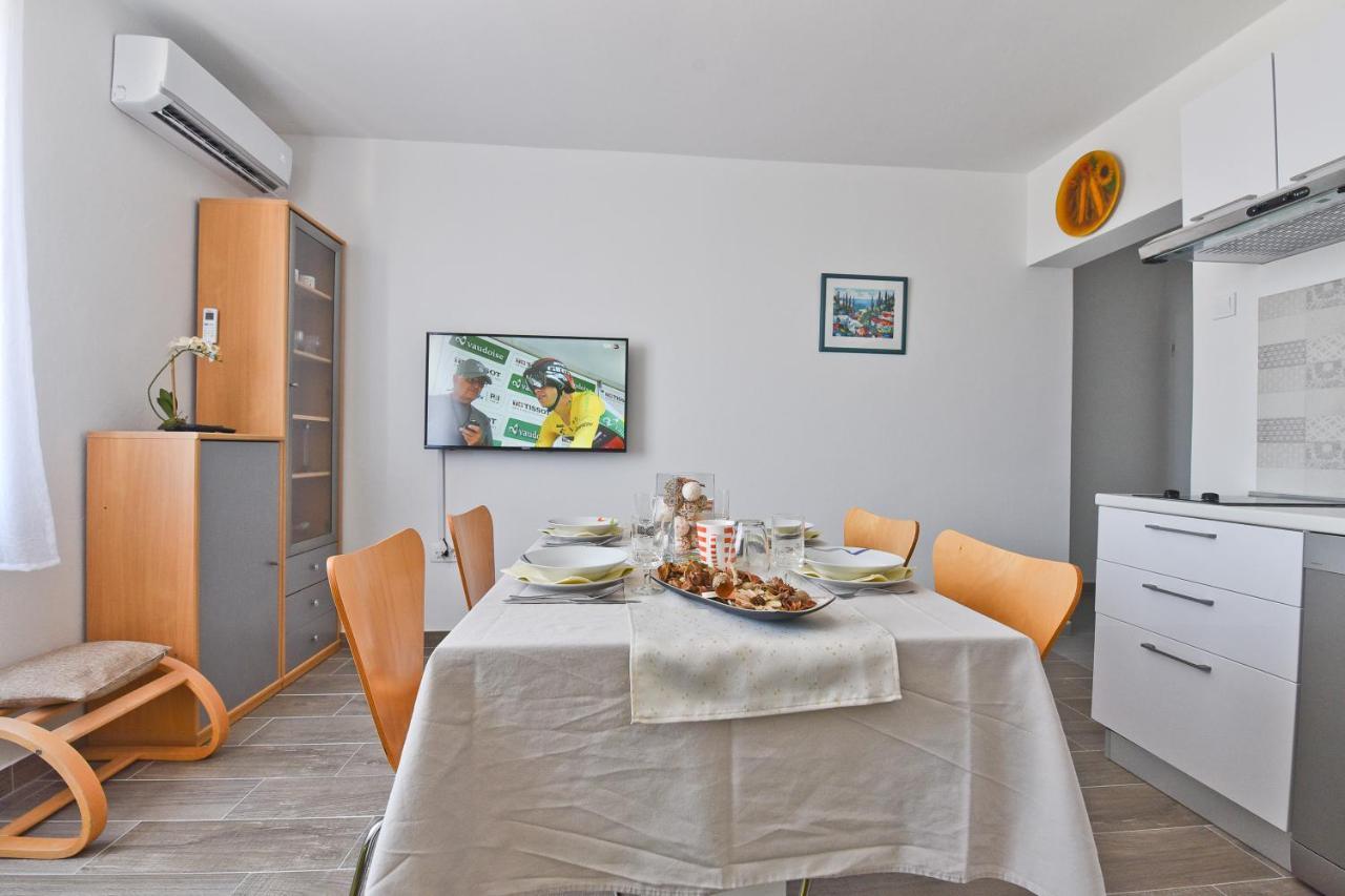 Tonik Apartments ซาดาร์ ภายนอก รูปภาพ